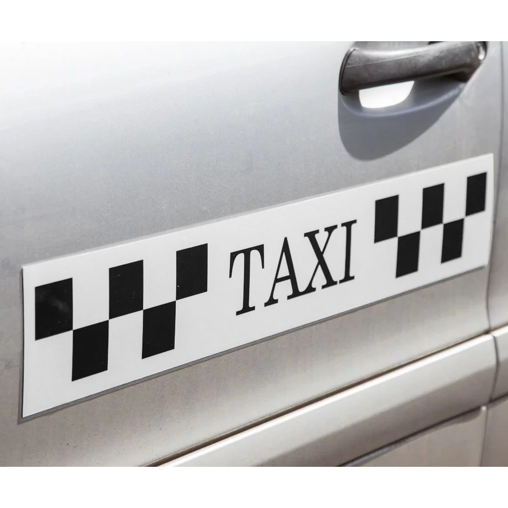 Наклейки такси. Наклейка такси на машину. Следы от наклеек такси.