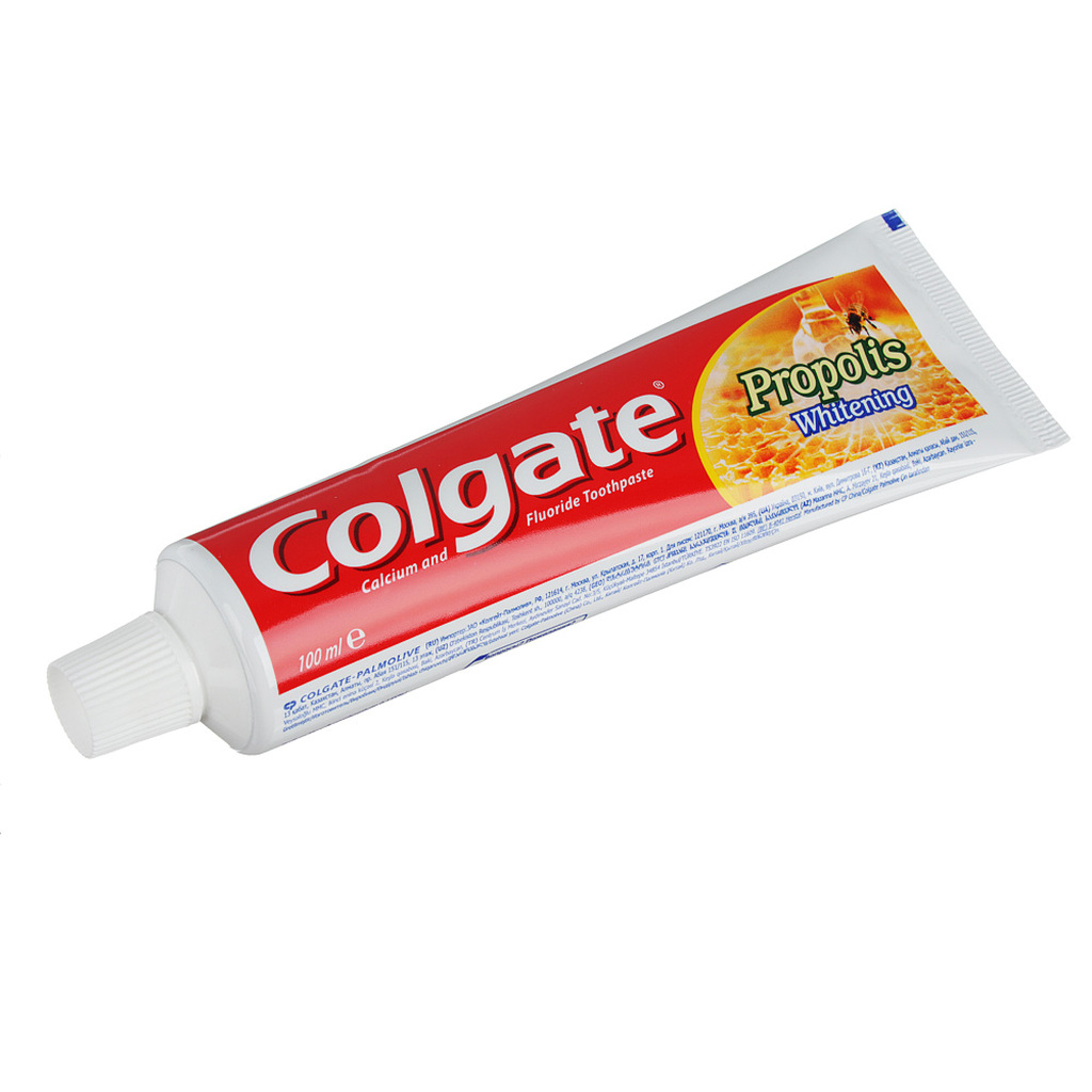 Как выглядит тюбик. Зубная паста Colgate тюбик. Тюбик зубной пасты Колгейт. Зубная паста Colgate, 100мл, 5 видов, арт.. Зубная щётка зубная паста Колгейт.