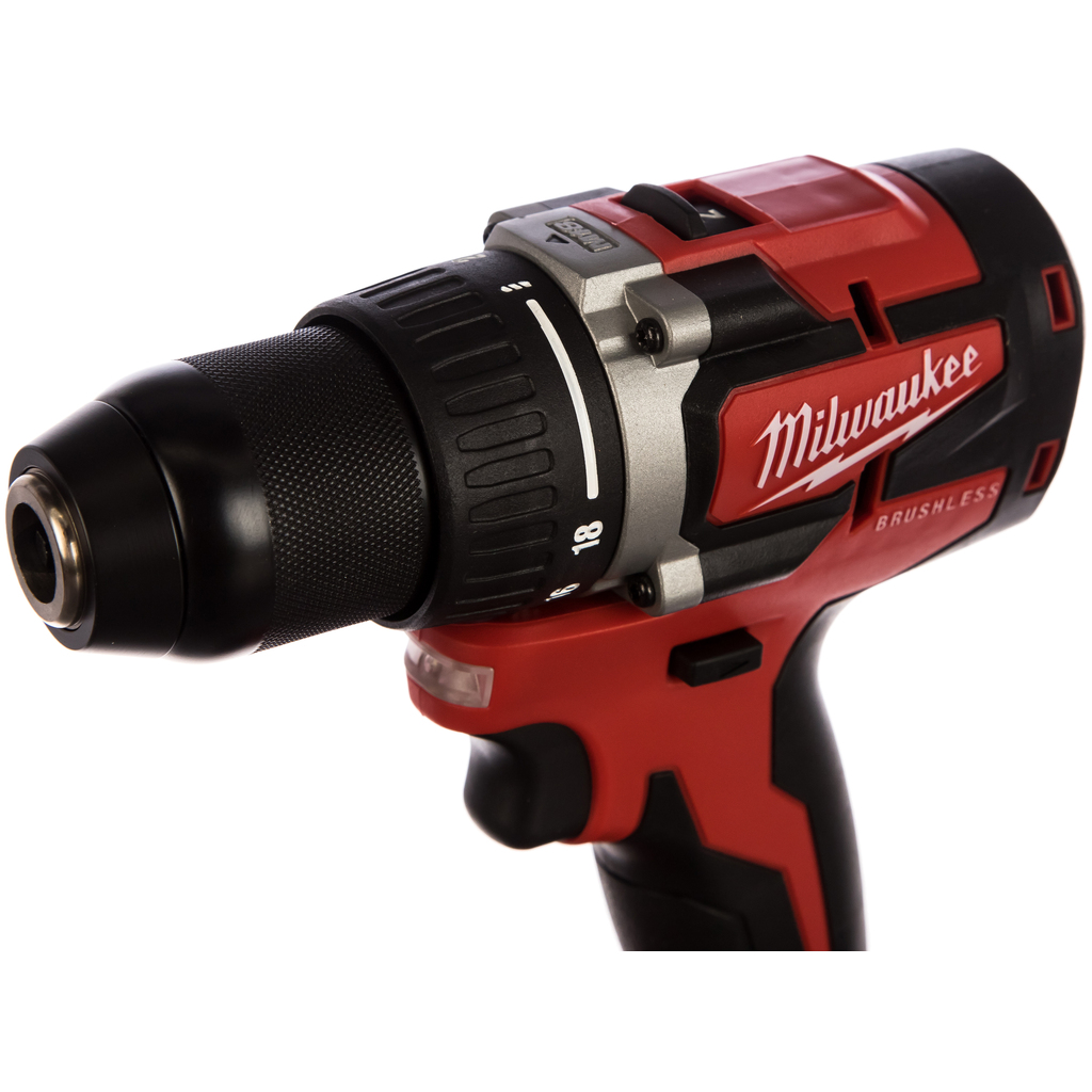 Milwaukee m18 cbldd 202c