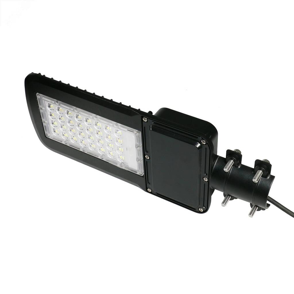 Уличный светильник GAUSS Qplus 50W 6000lm 5000K 120-260V IP65 370х145х45мм черный LED 1/6 629535350