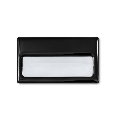 Бейдж ООО Комус с окном для сменной информации, размер 70x40 мм, черный, на магните 1061723